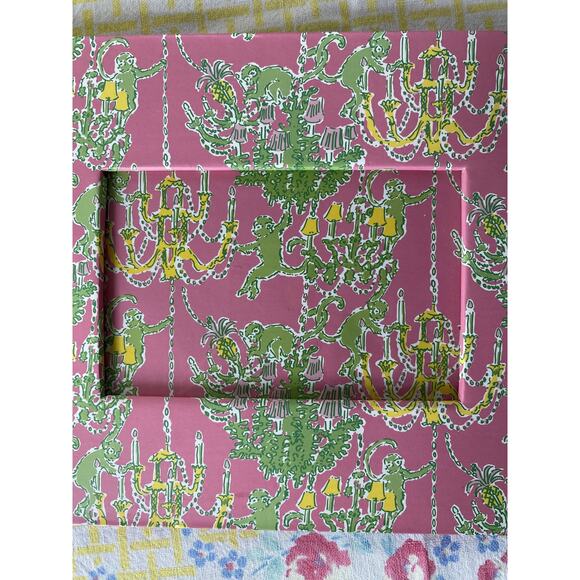 SHIPS 24 hrs Lilly Pulitzer Floral Frame with Mat for 4 x 6 Photo / Picture PINK - Picture 3 of 3